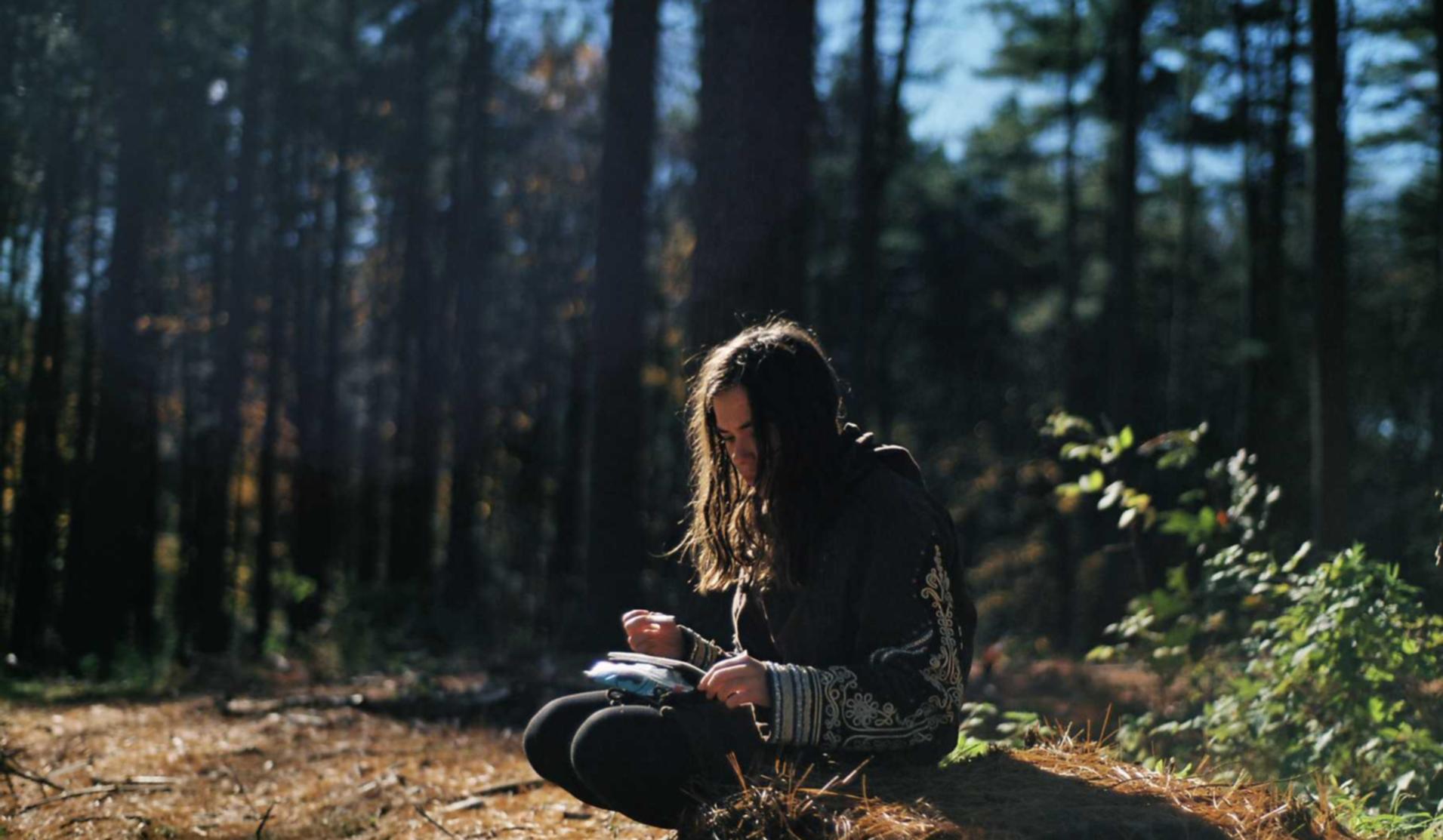 Mond梦都蓝莓：推特账号购买游戏注册不了